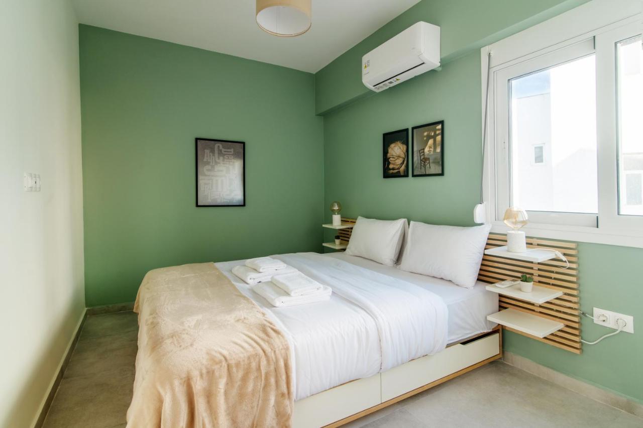 Stunning 2-Bedrooms Apartment In The Heart Of Atene Esterno foto