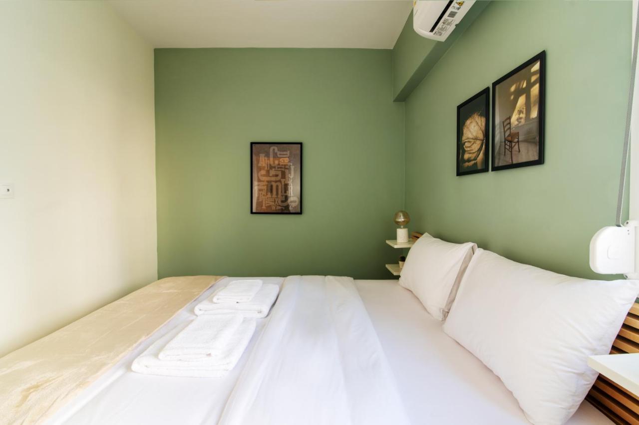 Stunning 2-Bedrooms Apartment In The Heart Of Atene Esterno foto