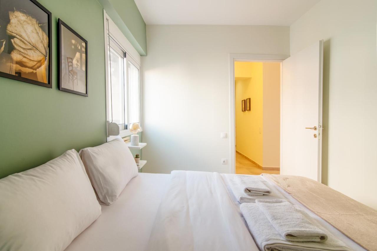Stunning 2-Bedrooms Apartment In The Heart Of Atene Esterno foto